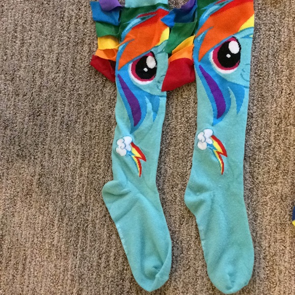 Fun socks! - Picture 4 of 6